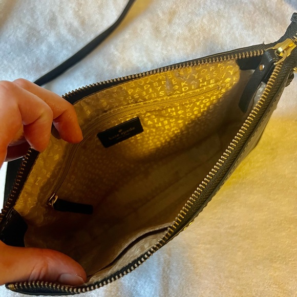 Authentic Kate Spade Crossbody Bag - Picture 3 of 6